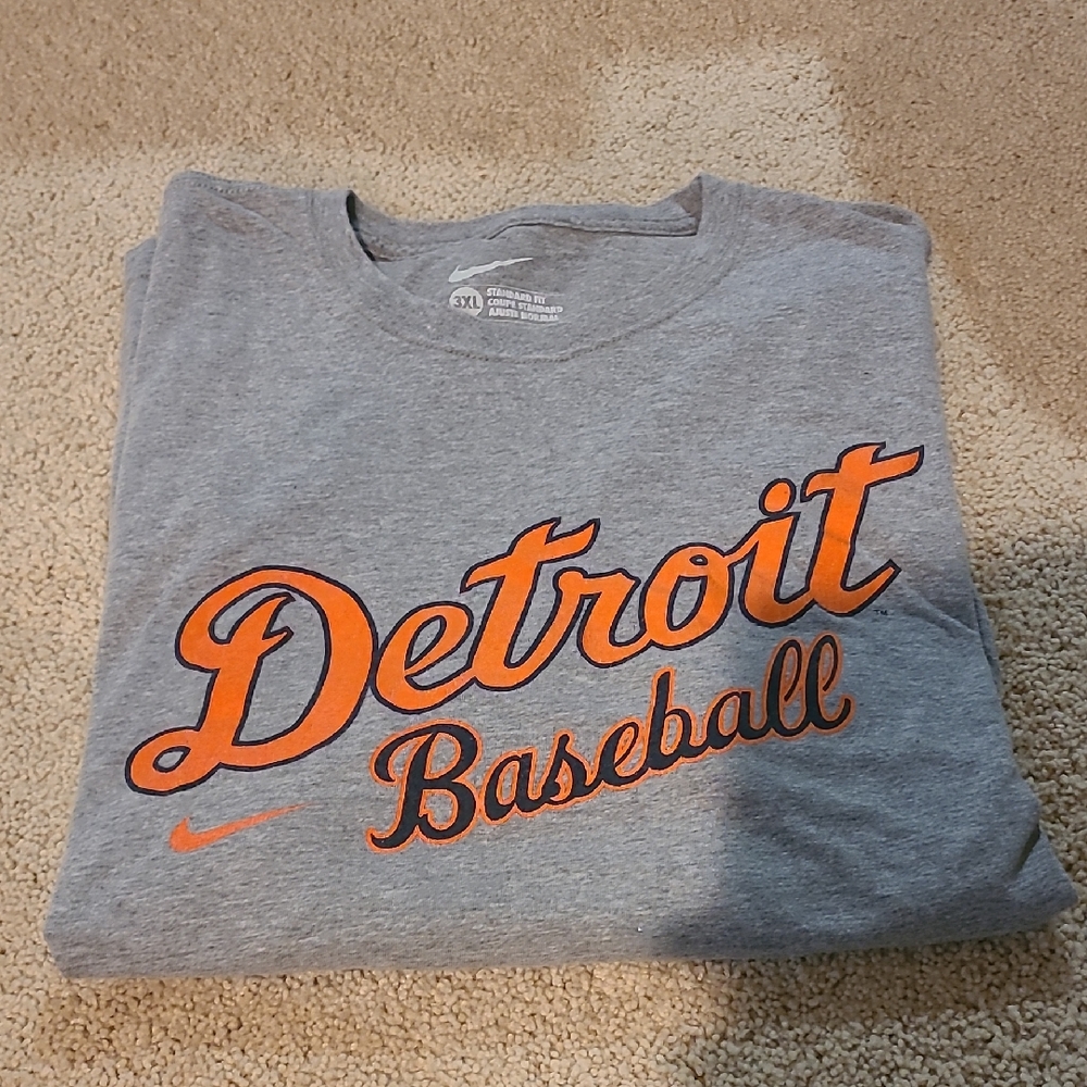 Nike Gray T-Shirt with Orange Detroit TIGER Baseball